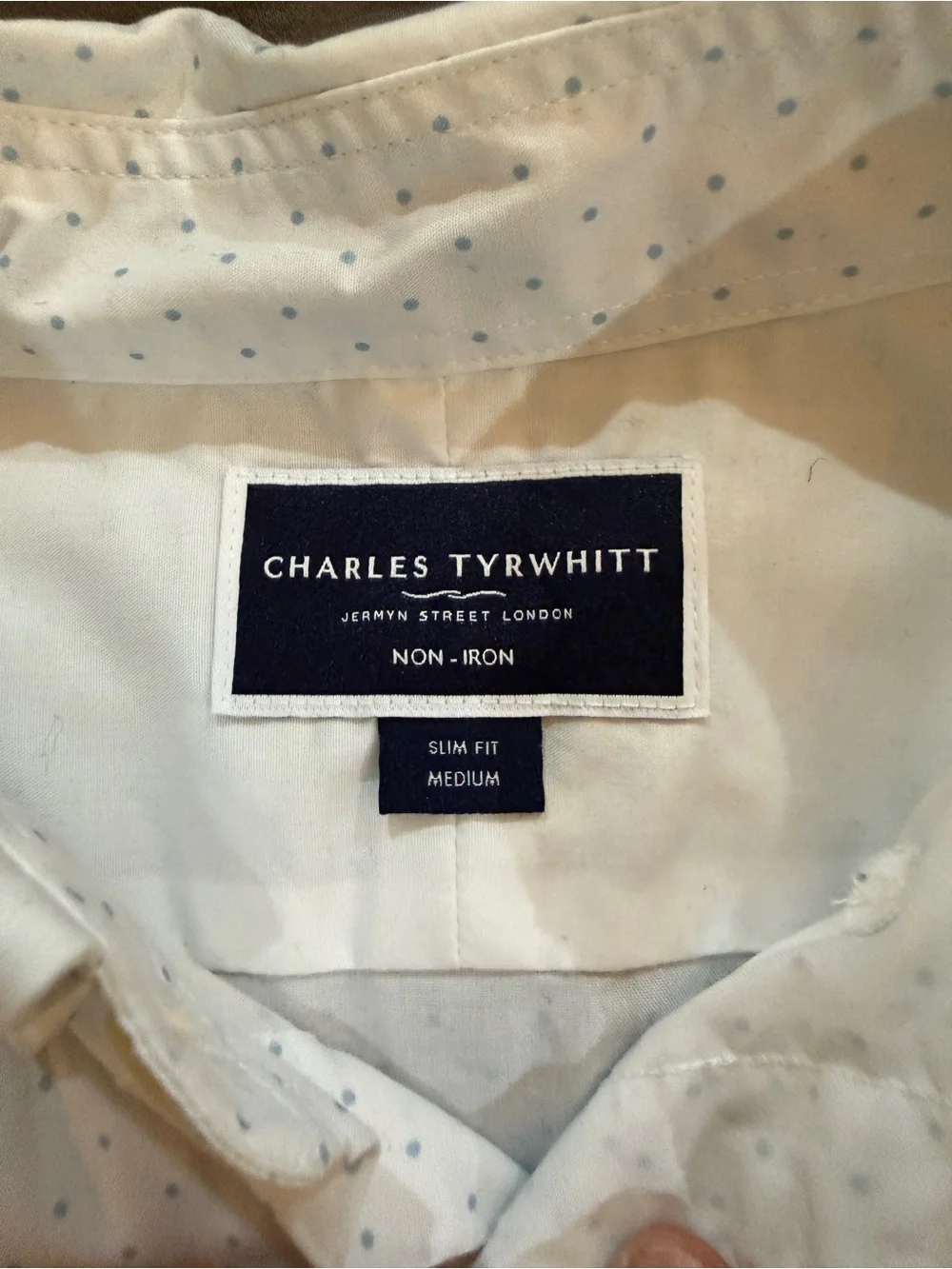 Charles Tyrwhitt Men's White Short-Sleeve Button-Down Shirt w/ white Dot Print